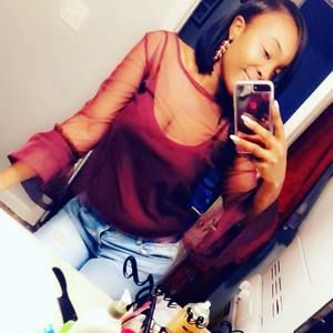 Meet your Posher, Brittany